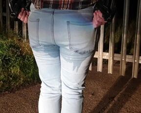 ⭐ Soaking my already Wet Jeans again after Peeing myself in the Car Earlier!