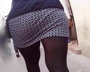 milf pantyhose ass