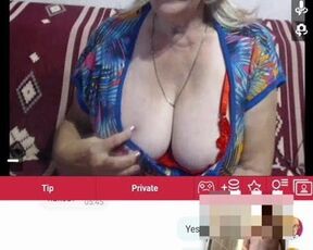 Jannahot c2c with tiny cock man