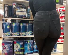 Sexy teen ass in the store