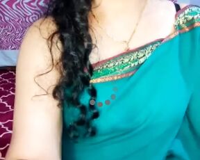 Green colour saree pe new married indian bhabhi hot video