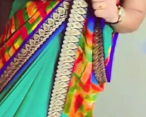 Desi Bhabhi Bathroom Full Hd Voice Hard Chudai