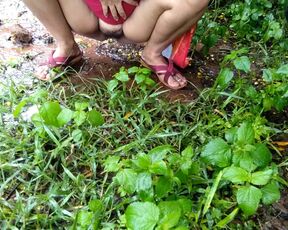 Orrisa Bhabhi Pee In Forest Public Pissing  Video