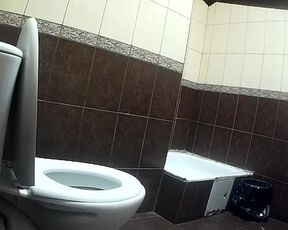 russian market toilet spy