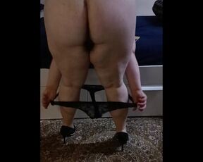 BBW to be fucked when falling towel