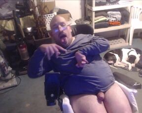 finally have my wheelchair fixed I can finally masturbate p2