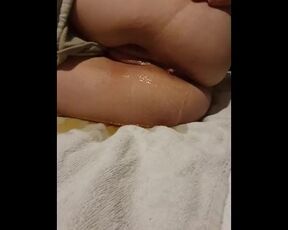 Soaking the hotel matress in my piss, Listen to my slurping pussy